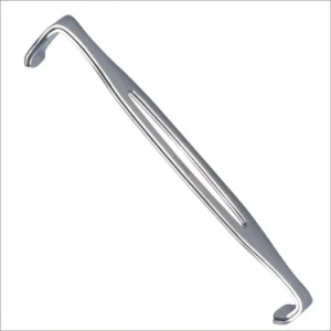 U.S. army retractor